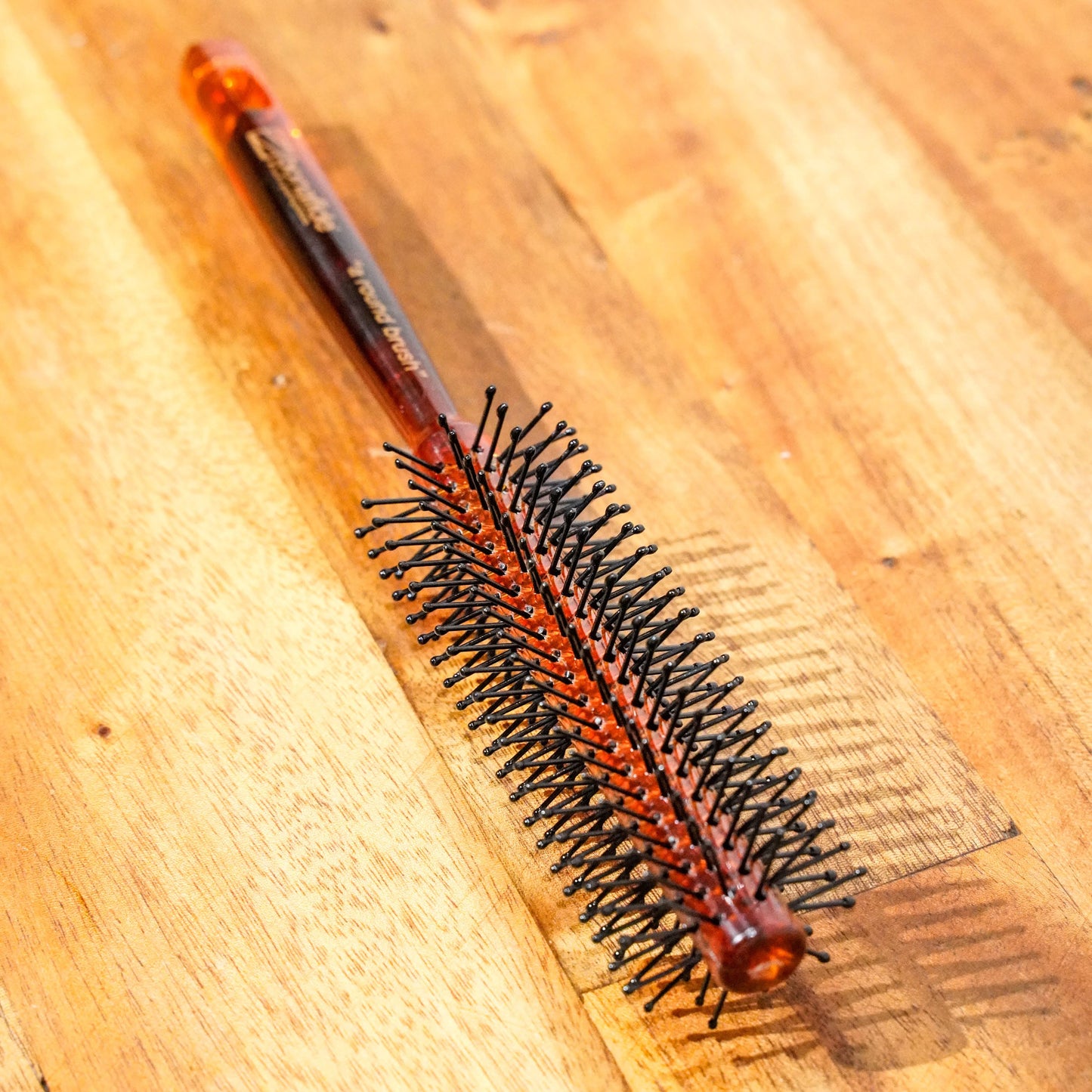 ラウンドヘアブラシ